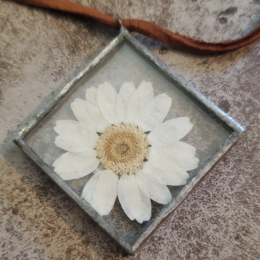 Glass And Daisy Pendant Necklace with Brown Leather Cord - Picture 2 of 3
